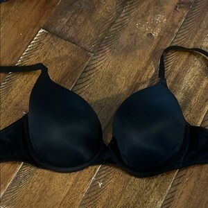 PINK Victoria's Secret Black Bra